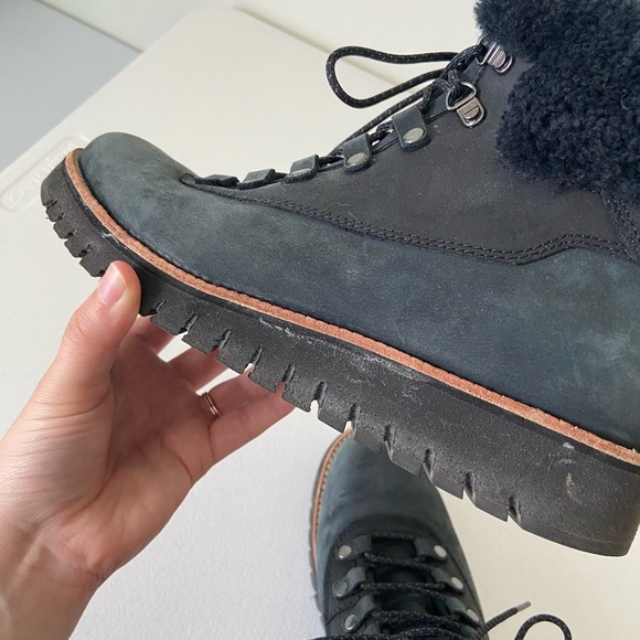 EUC | Cole Haan women’s Zero Grand‎ Explorer hiking boots — size 9 - Picture 7 of 8